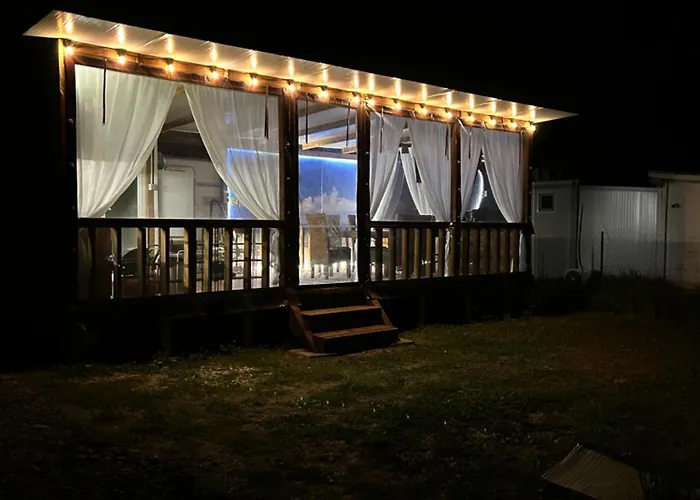 каравана кътче от рая *